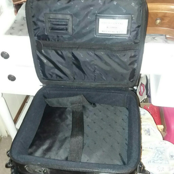 Makeup Case - Picture 5 of 5